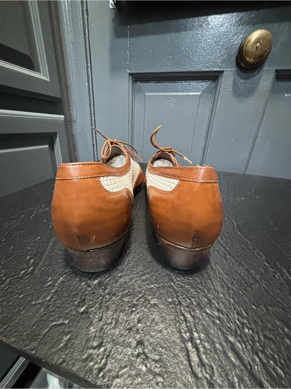 Salvatore Ferragamo Tan and Cream Leather Lace-Up Flats - Picture 3 of 9